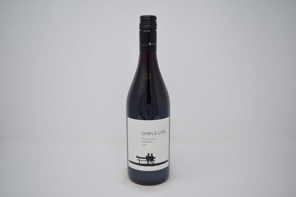 SIMPLE LIFE PINOT NOIR